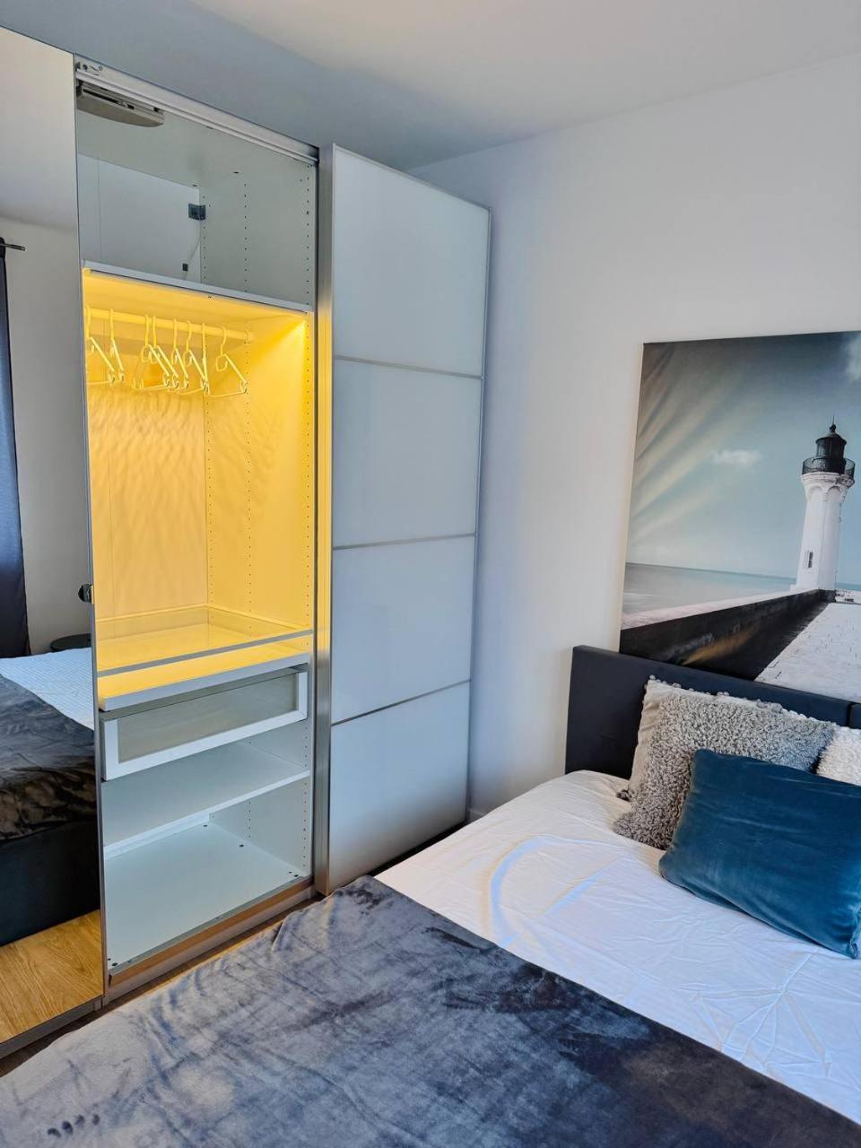 C- Home4U - Apartment With A City View Close To Aquapark, Parking In Secured Area كراكوفيا المظهر الخارجي الصورة
